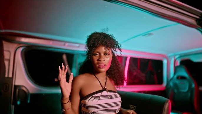 Sandra Naxx